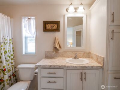 15256 Pine Drive , Renton, WA 98058 - Photo 7