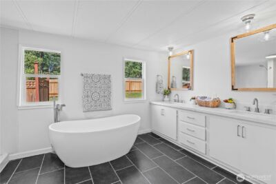 6494 Glen Court SE, Lacey, WA 98503 - Photo 24