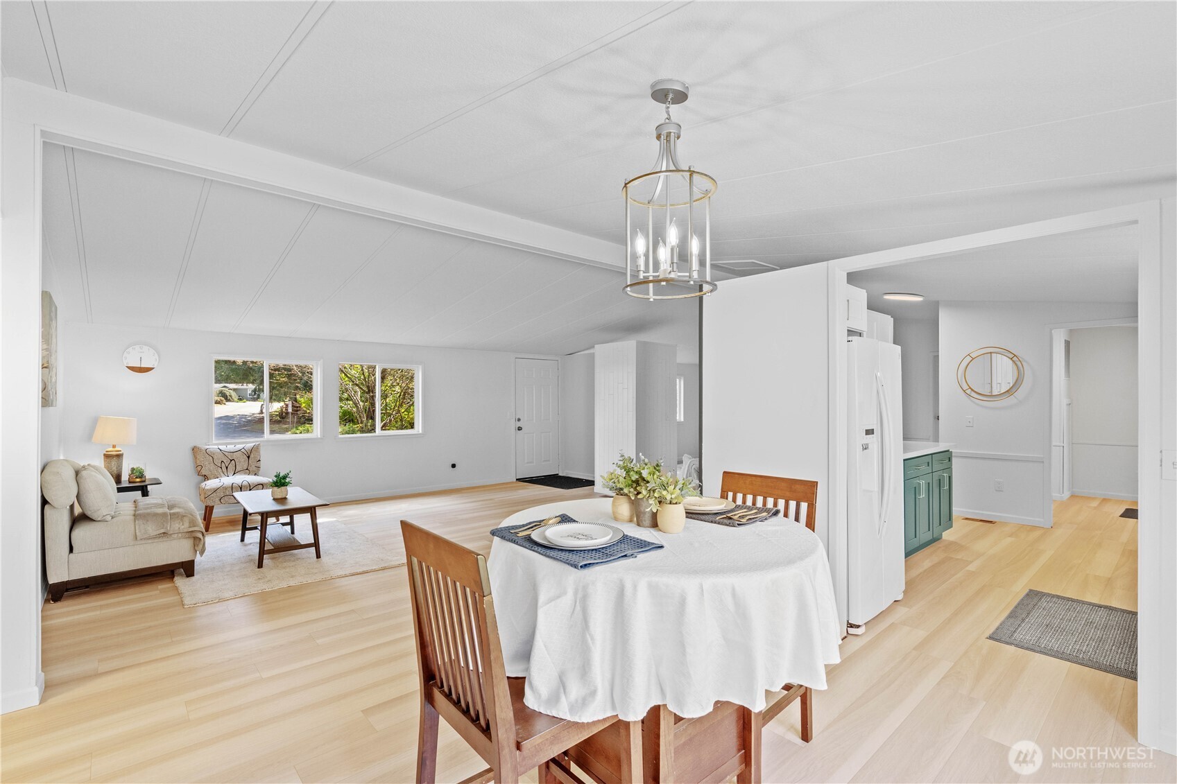 6494 Glen Court SE, Lacey, WA 98503