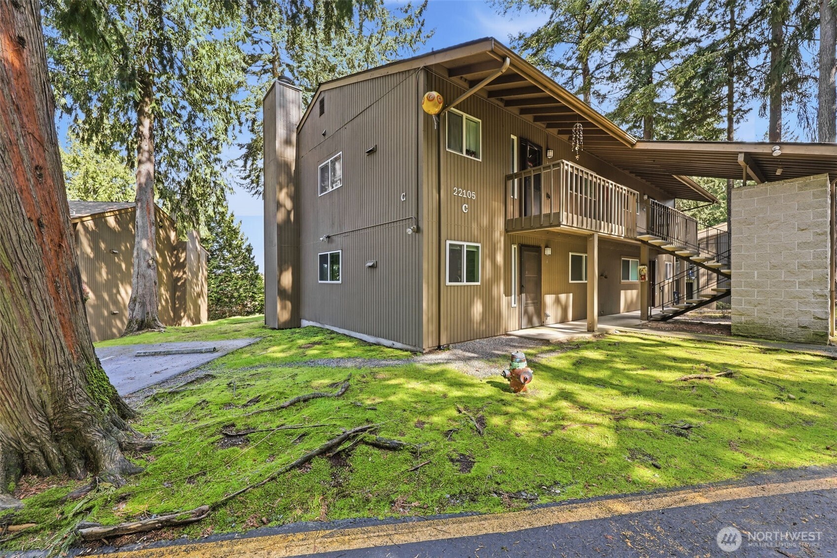 22105 66th Avenue W #1C, Mountlake Terrace, WA 98043