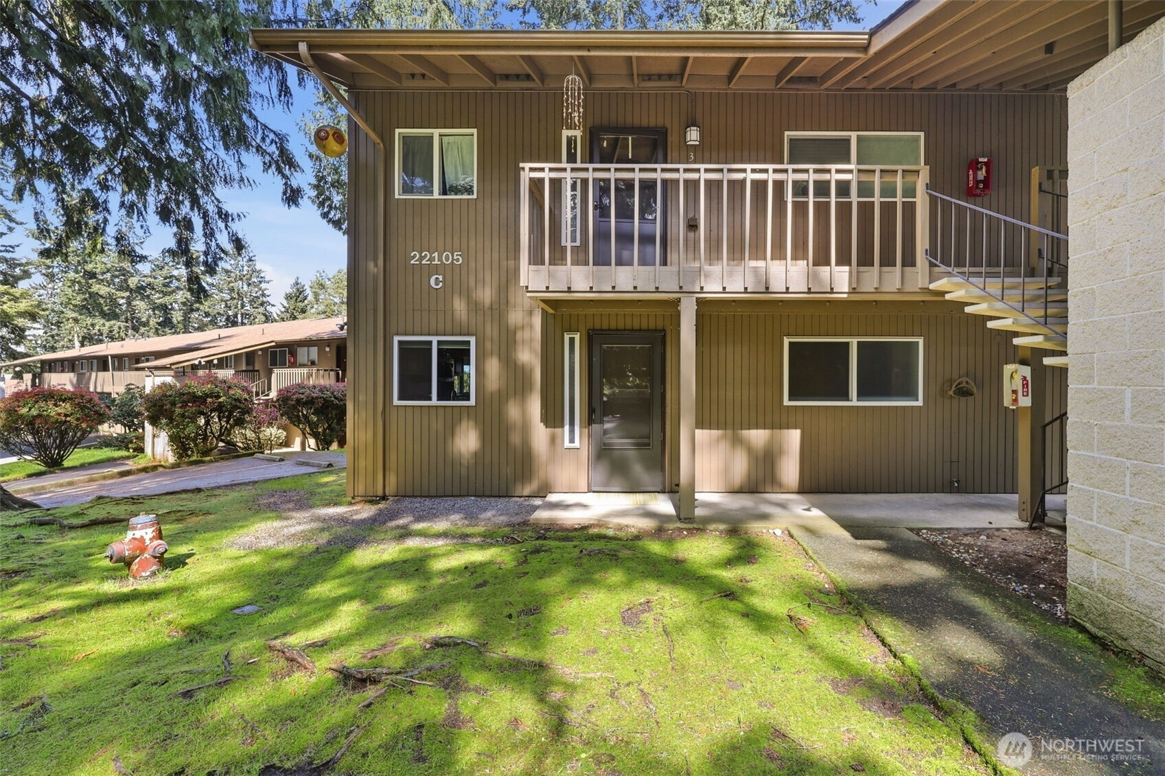 22105 66th Avenue W #1C, Mountlake Terrace, WA 98043
