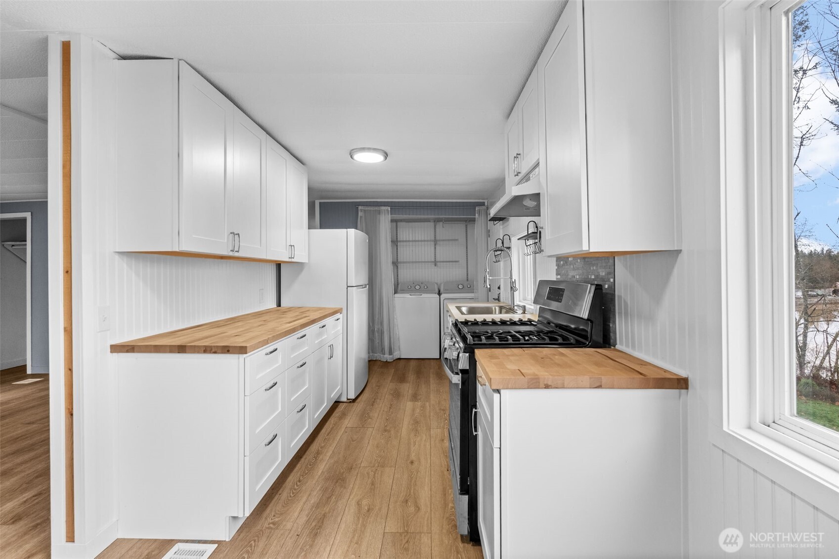 18818 Slough Lane SE, Yelm, WA 98597-9077