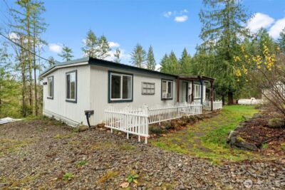 18818 Slough Lane SE, Yelm, WA 98597-9077 - Photo 2