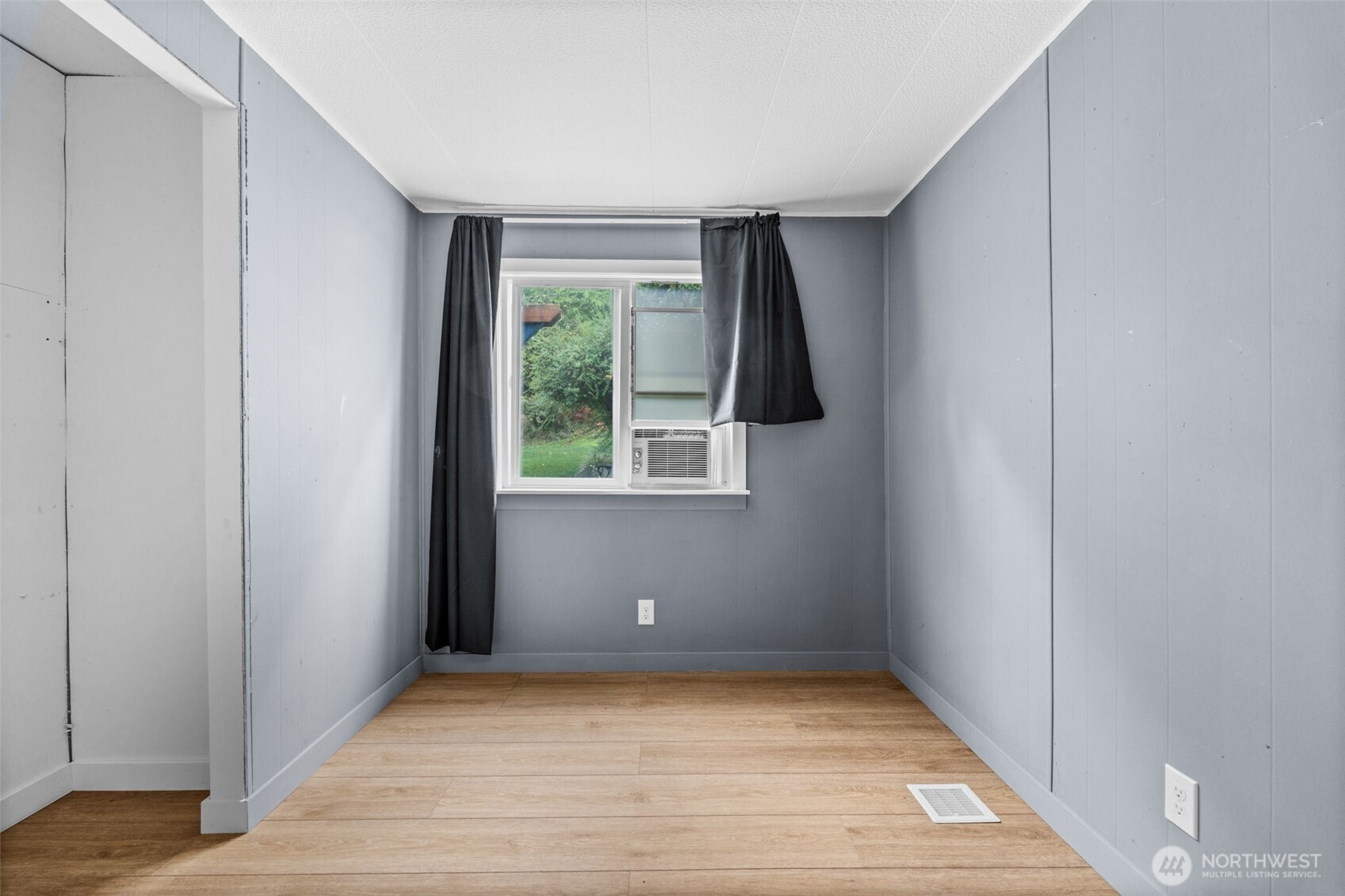 18818 Slough Lane SE, Yelm, WA 98597-9077