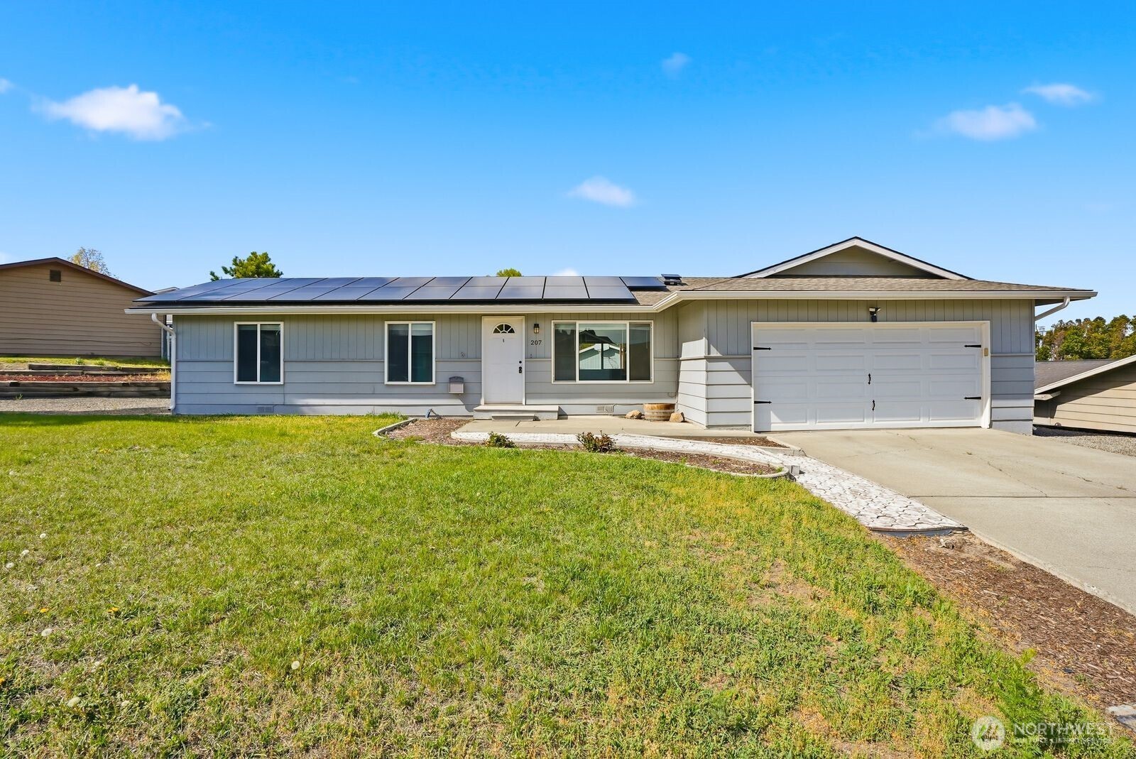 207 Palmer Drive , Selah, WA 98942-9414