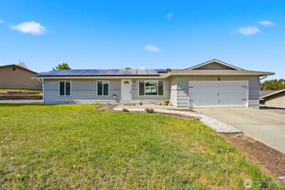 207 Palmer Drive , Selah, WA 98942-9414