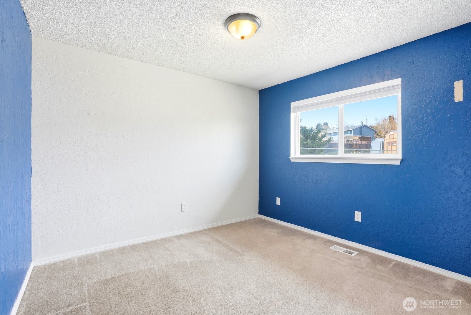 207 Palmer Drive , Selah, WA 98942-9414