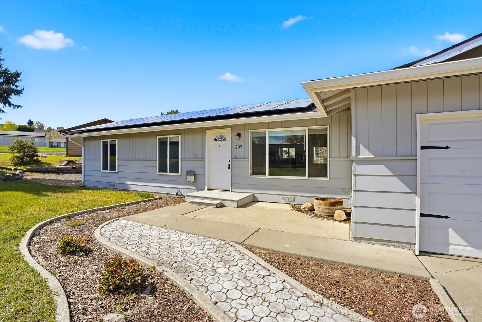 207 Palmer Drive , Selah, WA 98942-9414