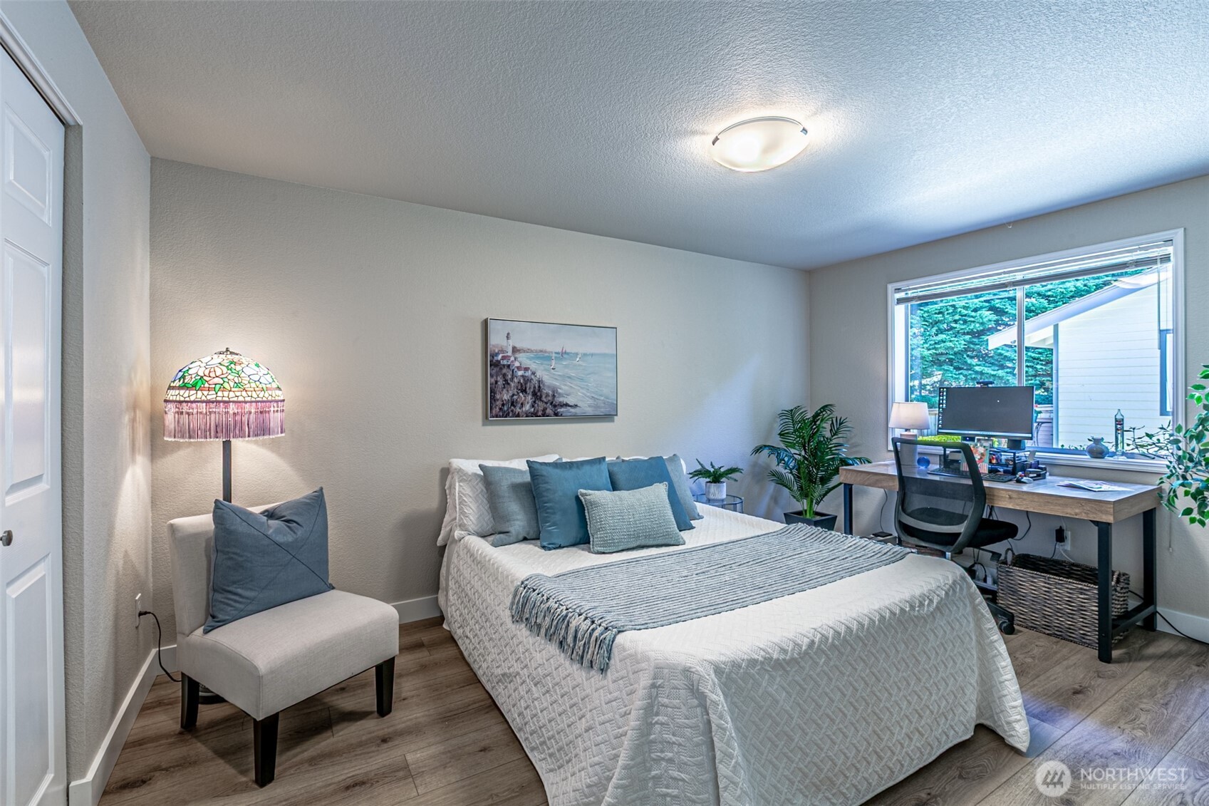 1925 Dumas Circle NE, Tacoma, WA 98422