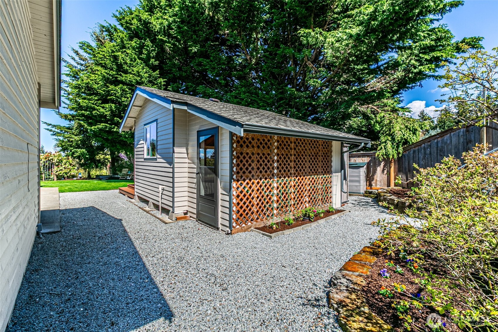 1925 Dumas Circle NE, Tacoma, WA 98422