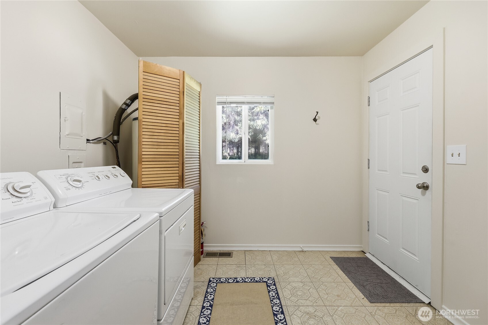 23975 South Kingston NE, Kingston, WA 98346
