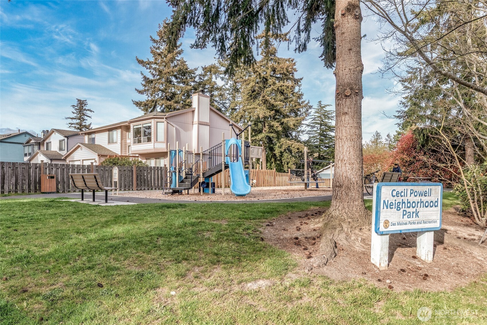 24941 13th Place S, Des Moines, WA 98198