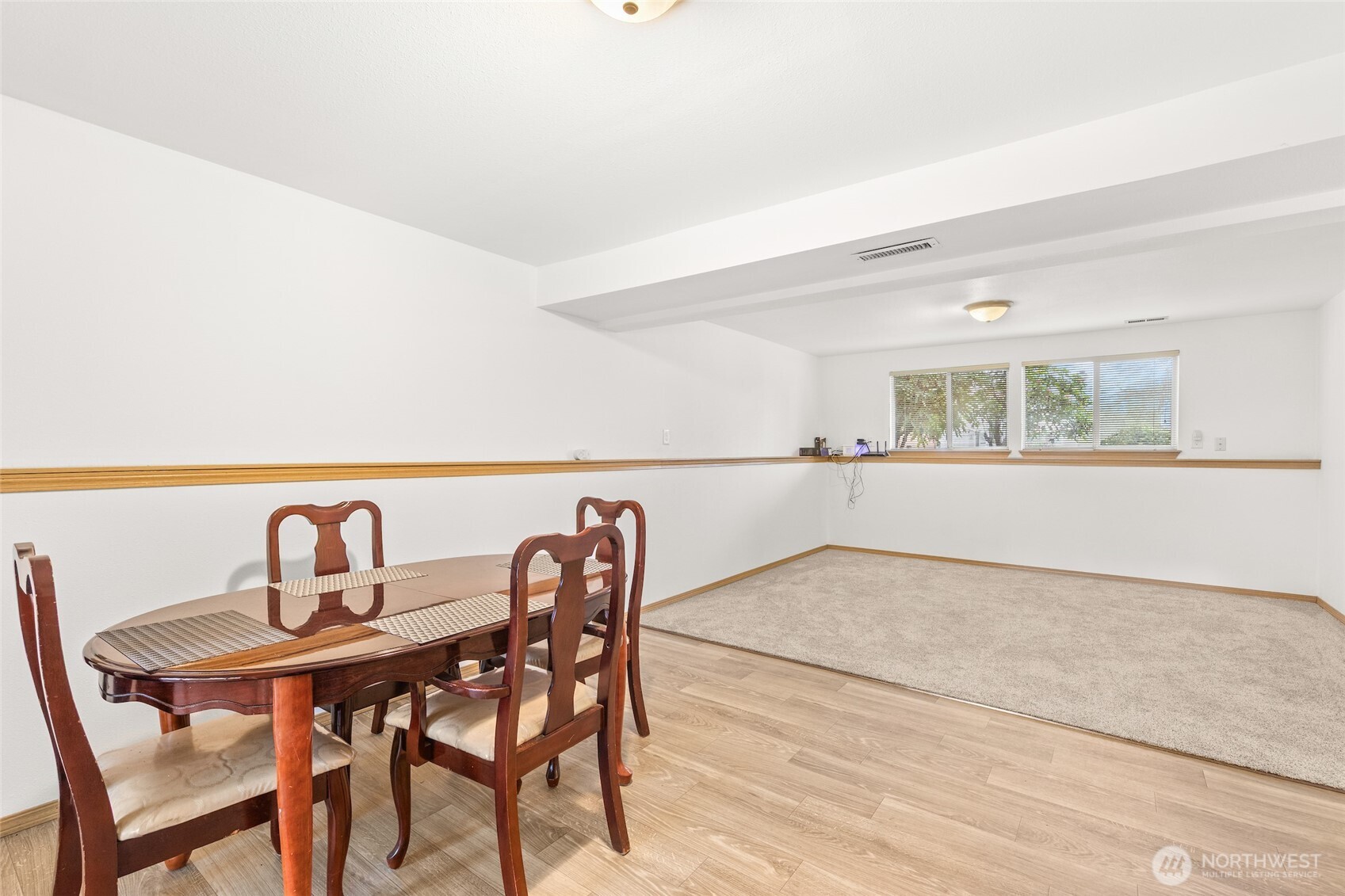 24941 13th Place S, Des Moines, WA 98198