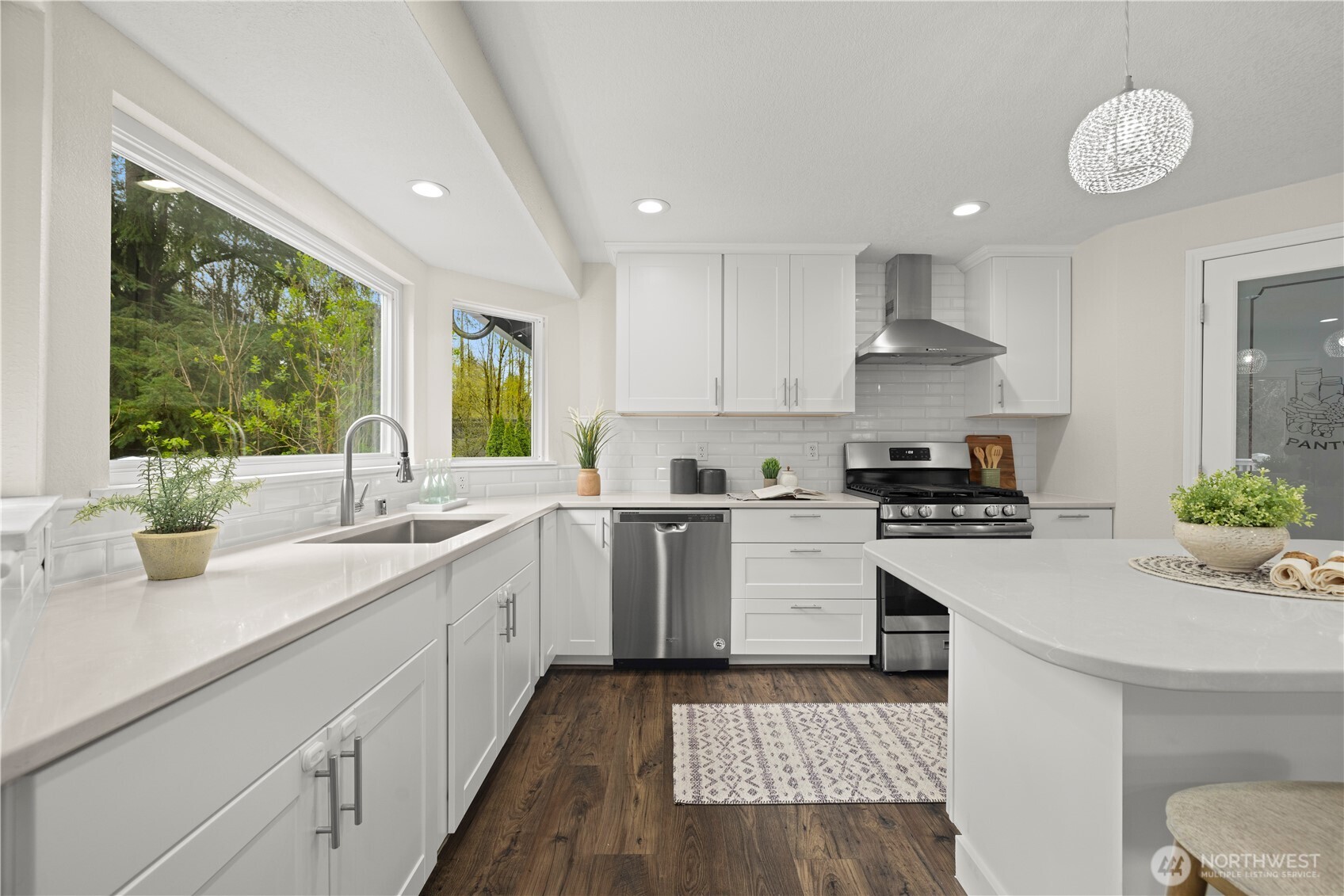 11124 Downes Road , Snohomish, WA 98296