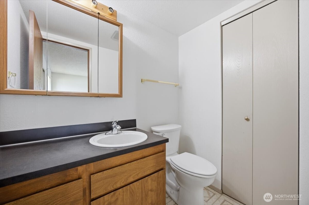 3621 W Pearl St , Pasco, WA 99301