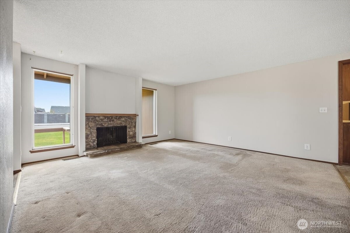 3621 W Pearl St , Pasco, WA 99301