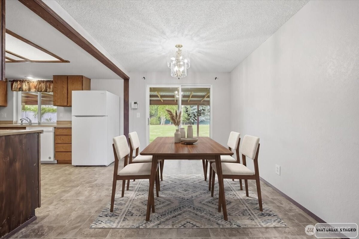 3621 W Pearl St , Pasco, WA 99301