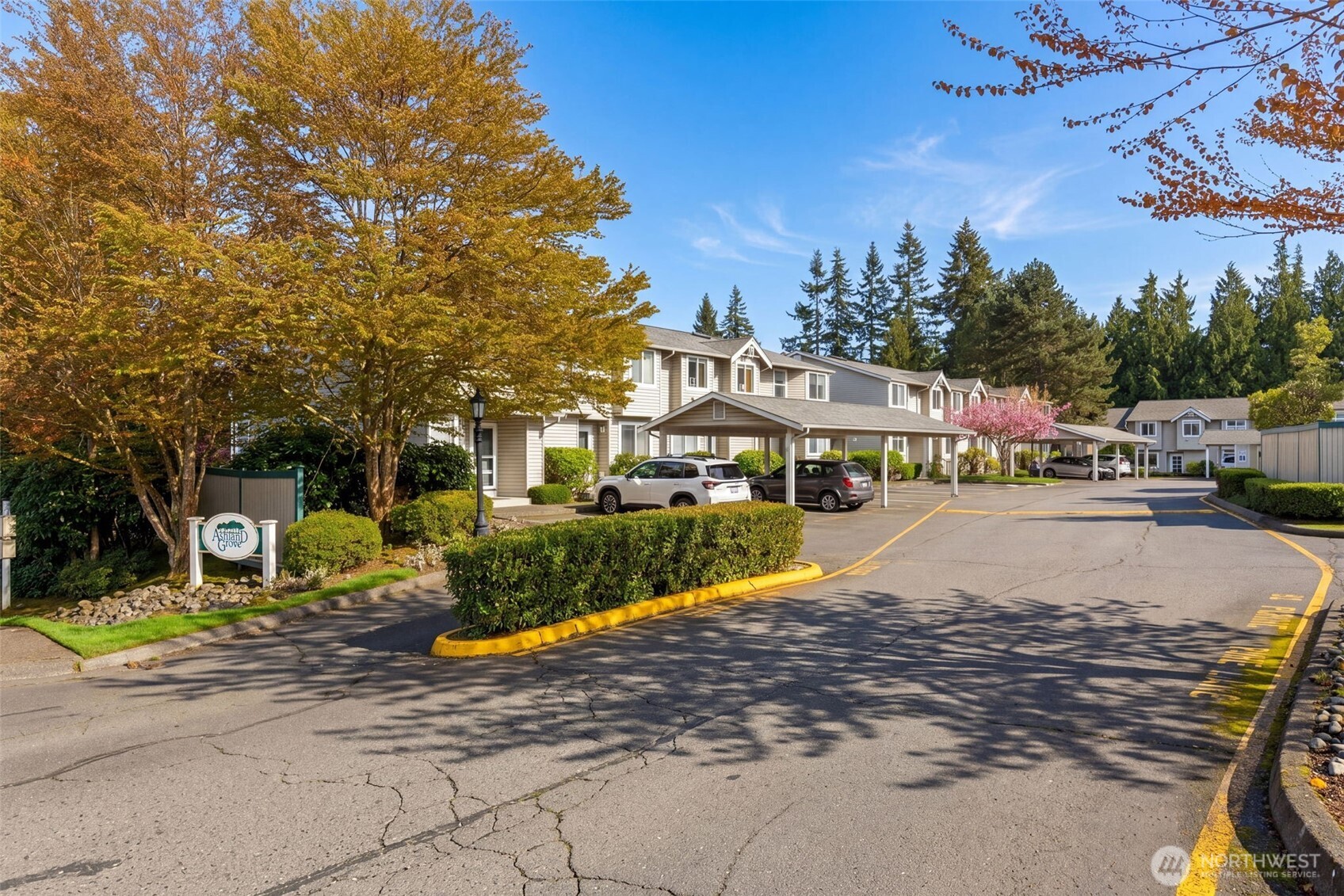 6106 202nd Street SW #103, Lynnwood, WA 98036