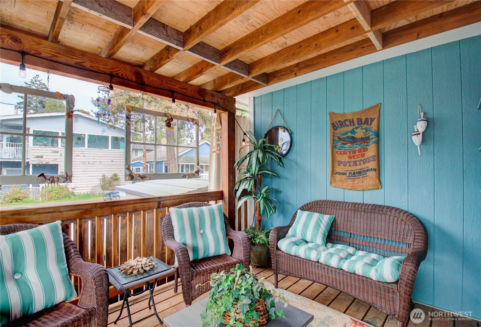 4830 Cedar Lane , Blaine, WA 98230