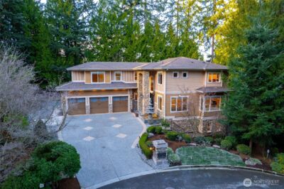 2727 101st Place NE, Bellevue, WA 98004 - Photo 3