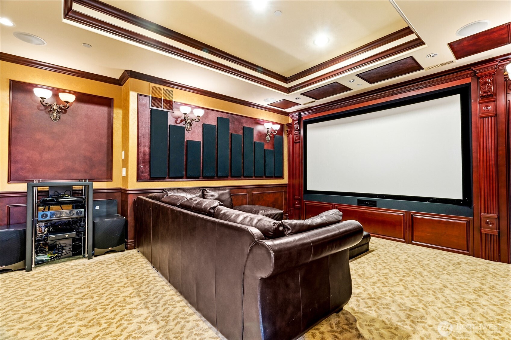 2727 101st Place NE, Bellevue, WA 98004