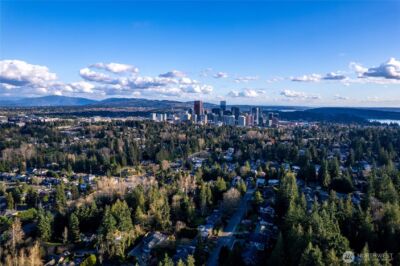 2727 101st Place NE, Bellevue, WA 98004 - Photo 5