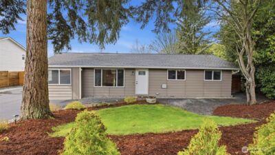 2132 108th Avenue SE, Lake Stevens, WA 98258 - Photo 2