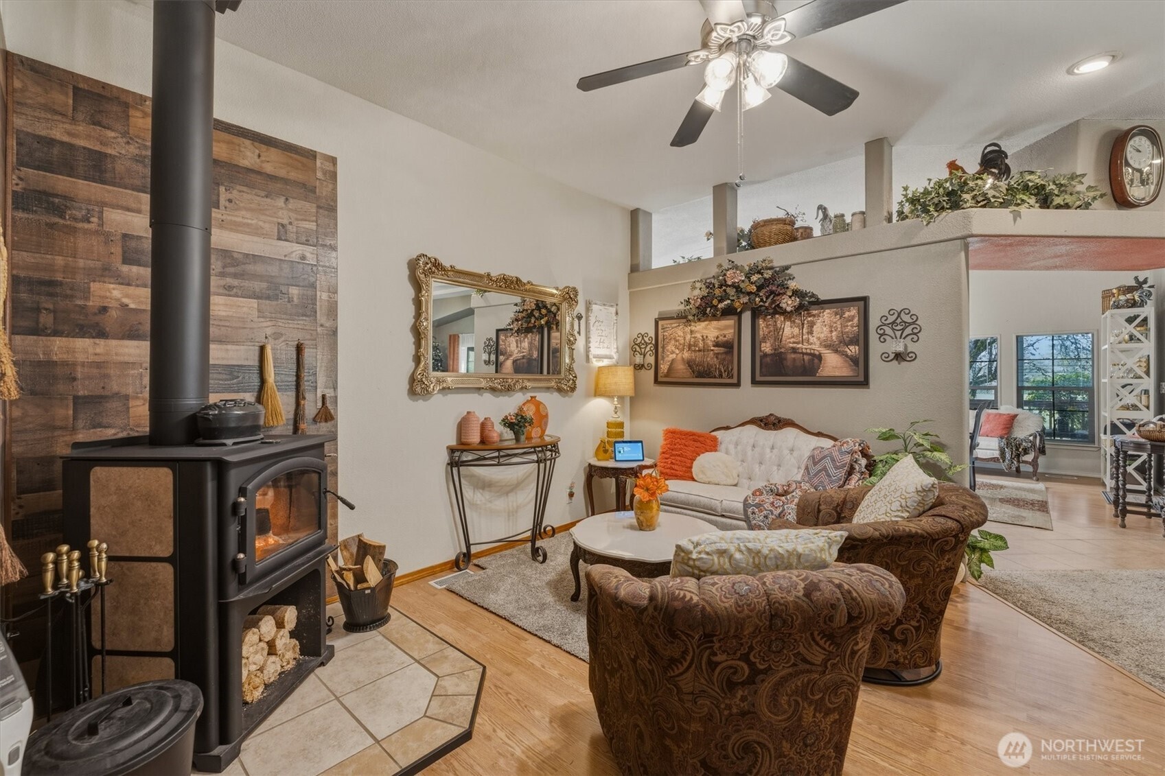 138 Twin Peaks Road , Toledo, WA 98591