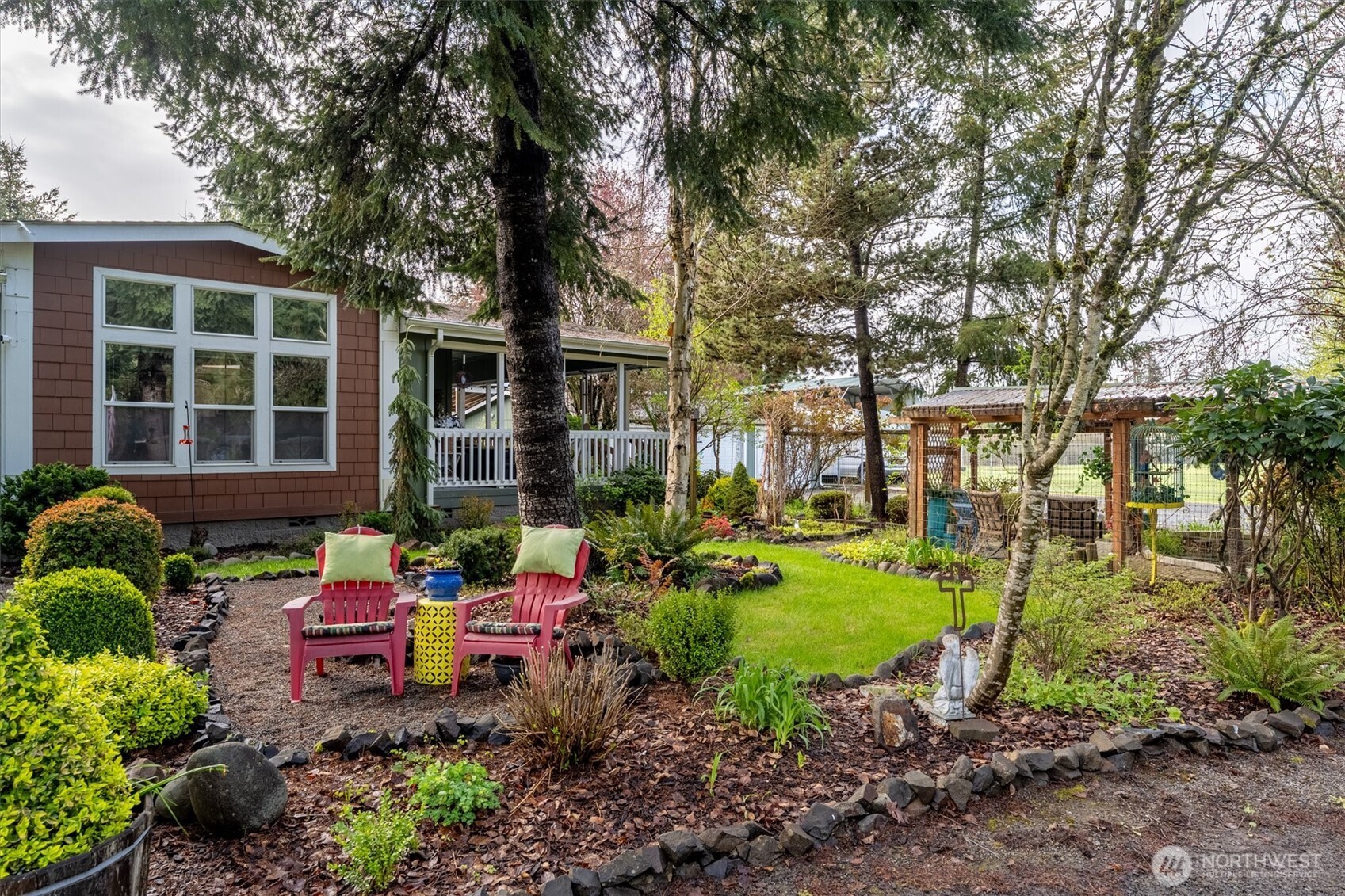 138 Twin Peaks Road , Toledo, WA 98591