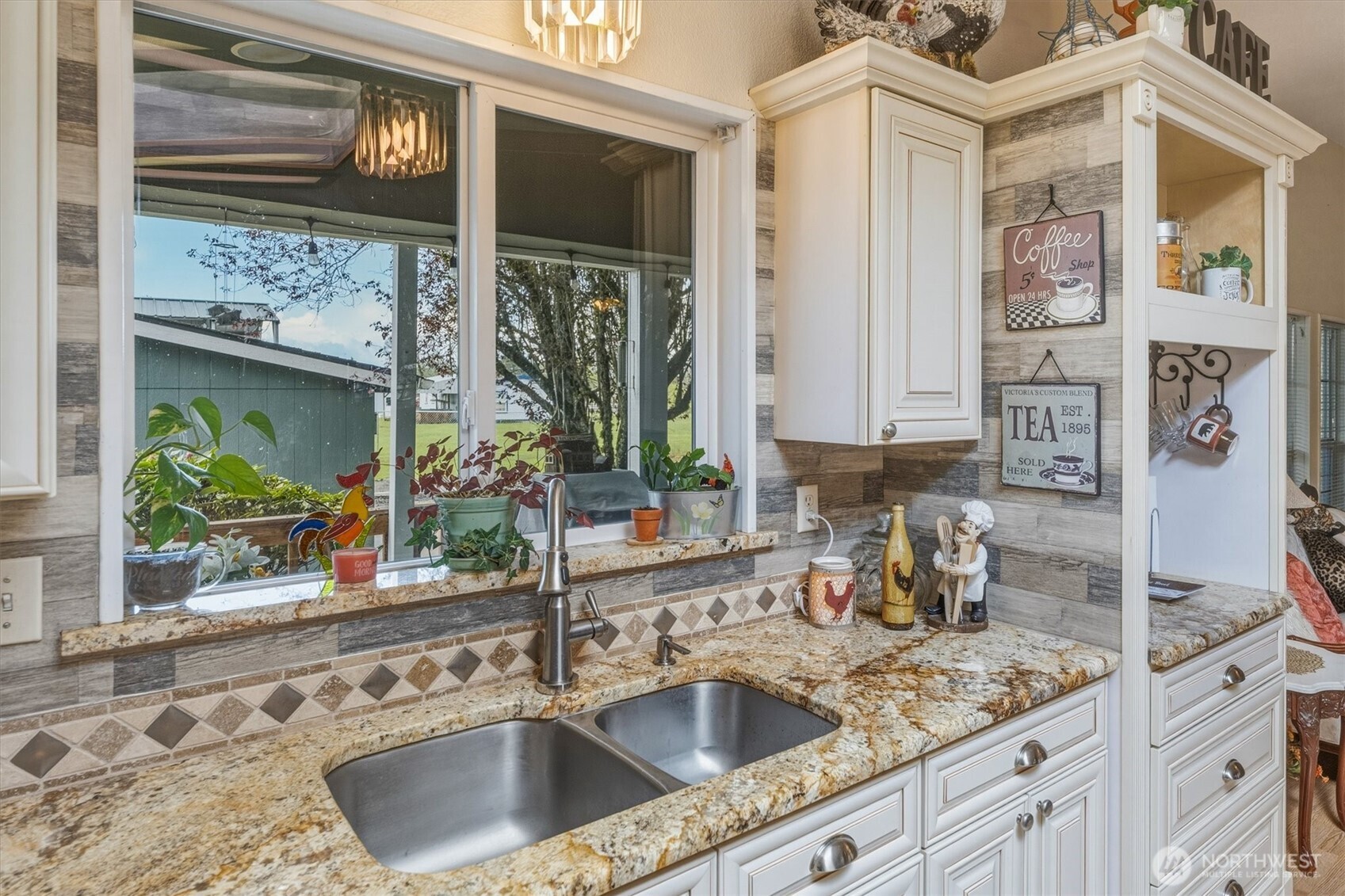 138 Twin Peaks Road , Toledo, WA 98591