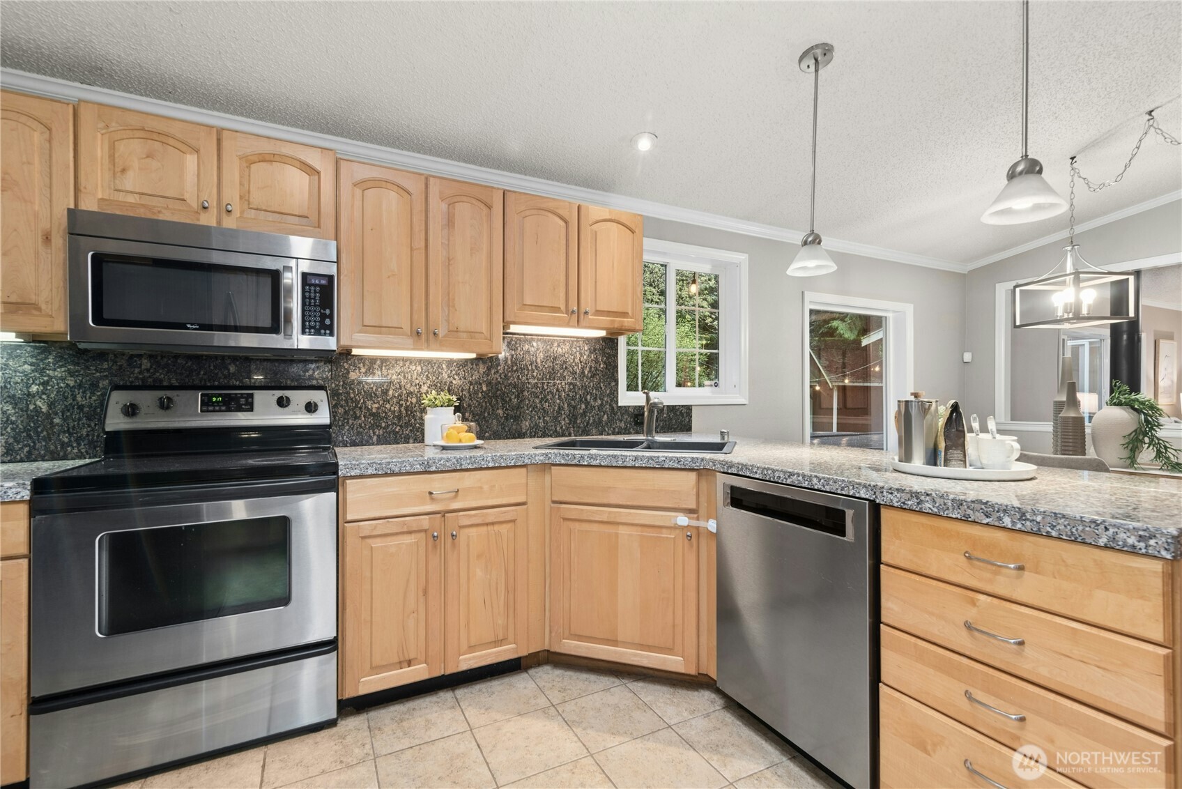 3316 288th Avenue NE, Redmond, WA 98053