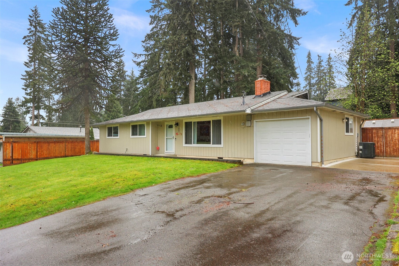 14106 Cascadian Way , Everett, WA 98208