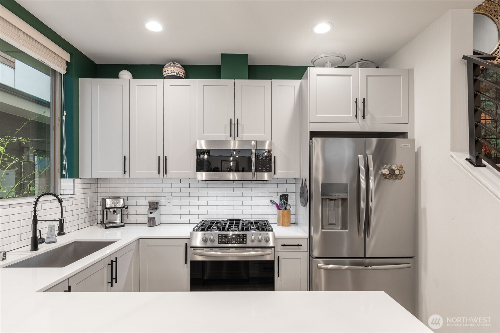 8015 Mary Avenue NW #D, Seattle, WA 98117