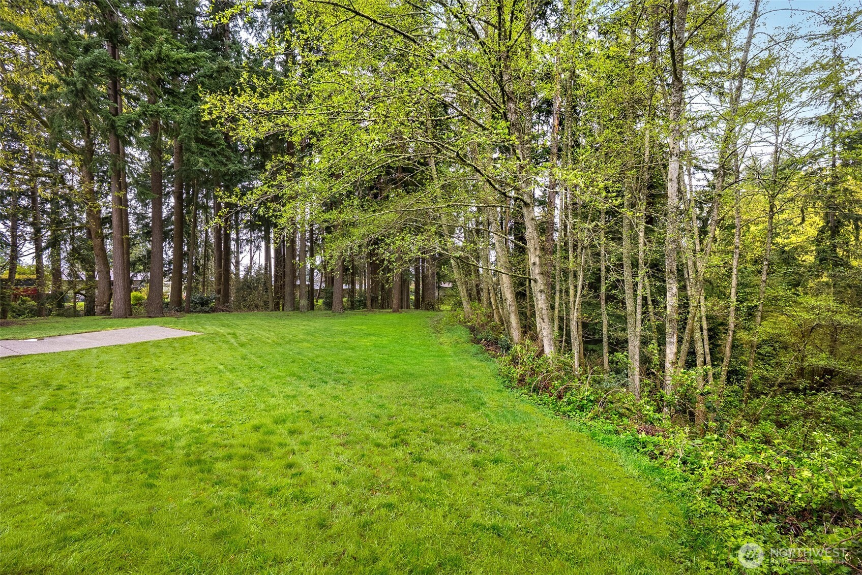 5402 West Drive , Everett, WA 98203