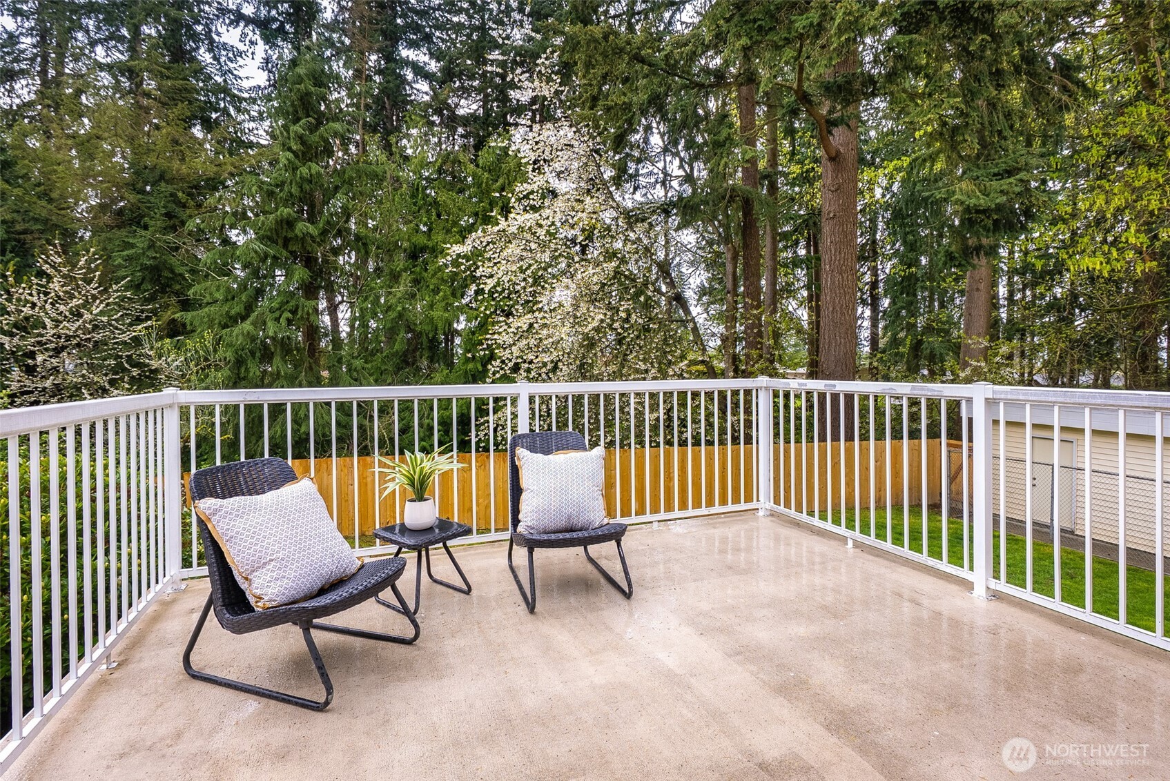 5402 West Drive , Everett, WA 98203