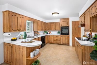 5402 West Drive , Everett, WA 98203 - Photo 8