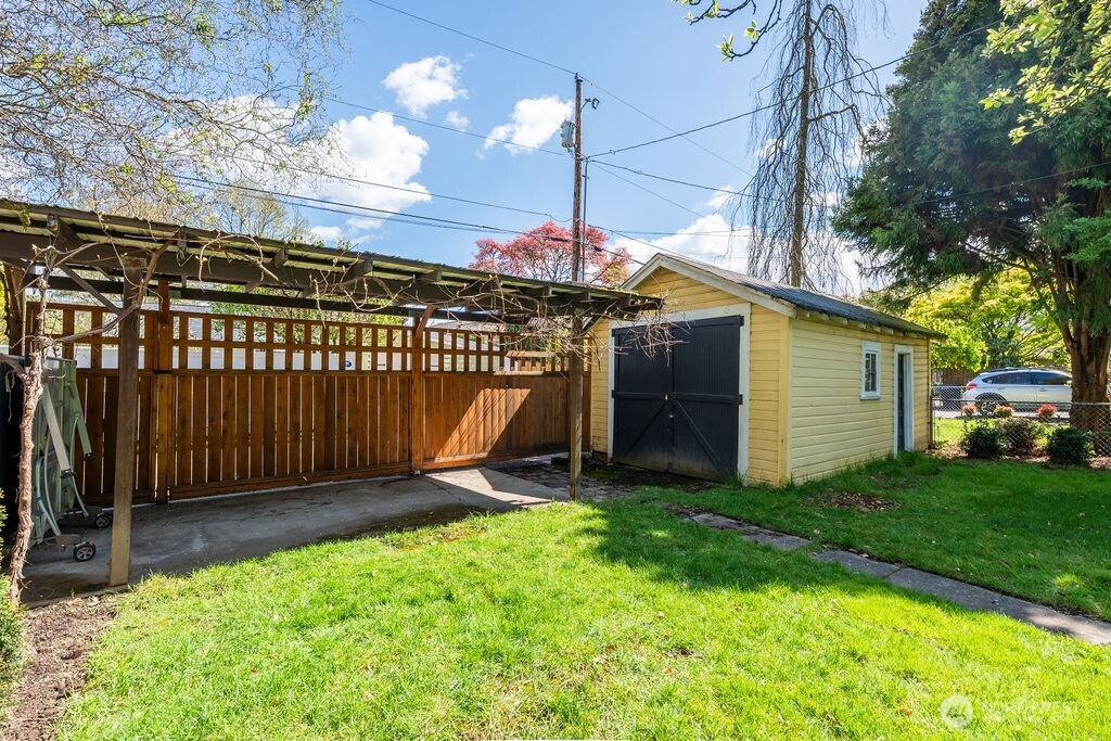 1424 25th Avenue , Longview, WA 98632