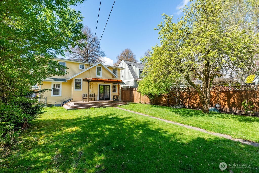 1424 25th Avenue , Longview, WA 98632