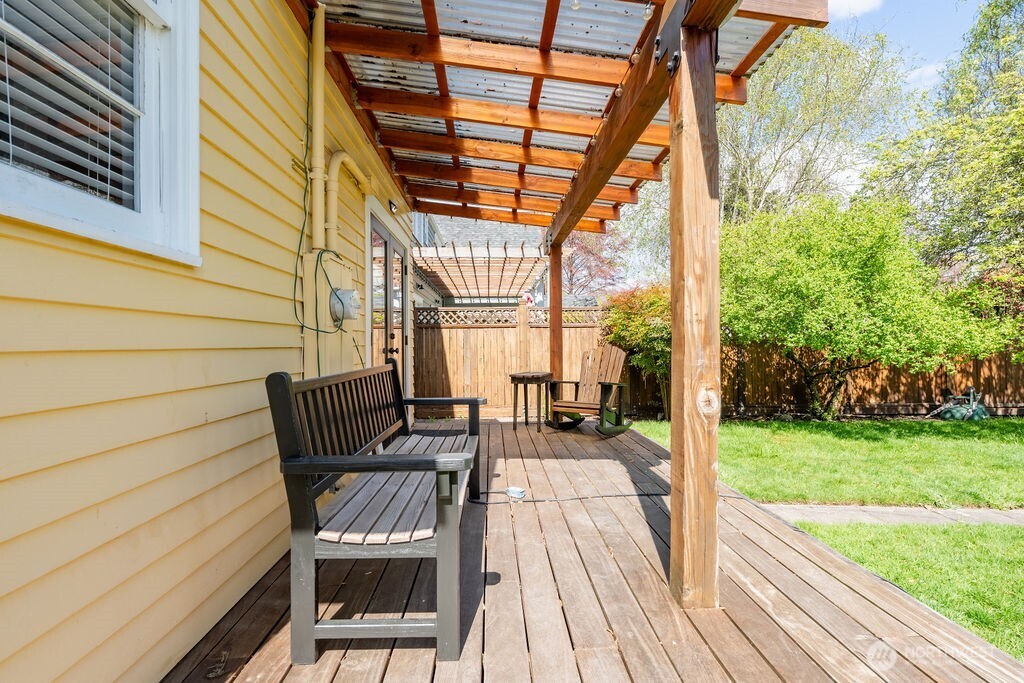 1424 25th Avenue , Longview, WA 98632