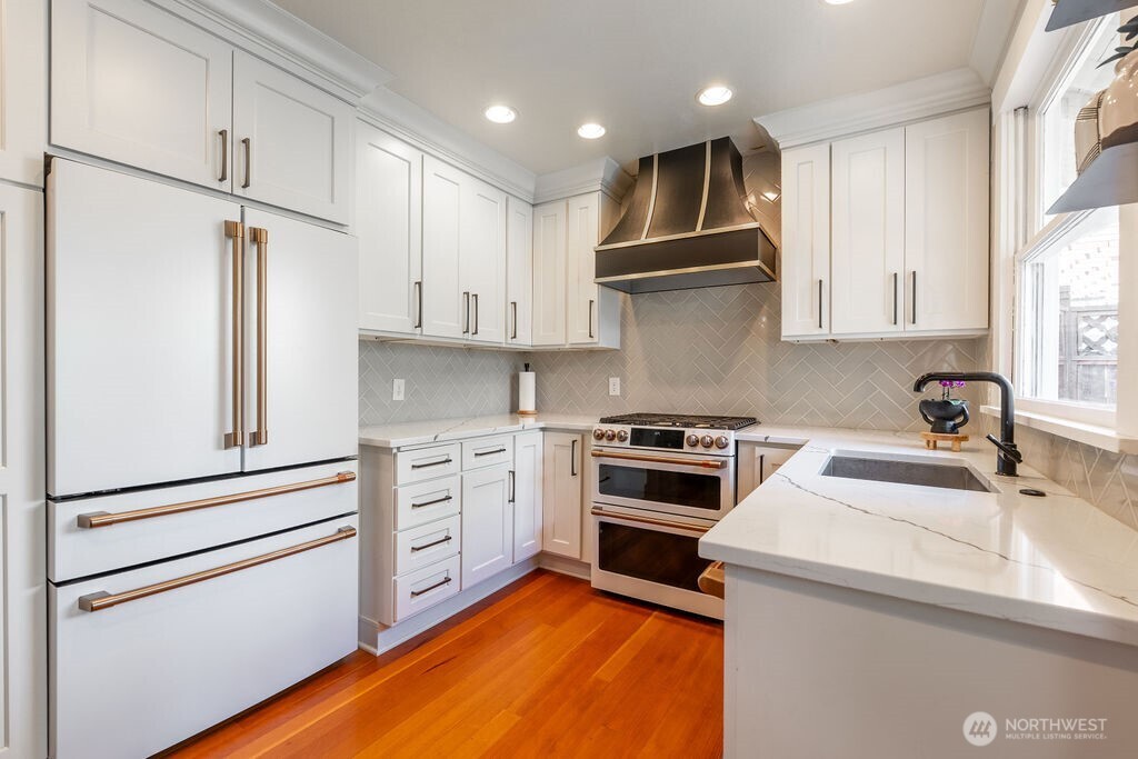 1424 25th Avenue , Longview, WA 98632