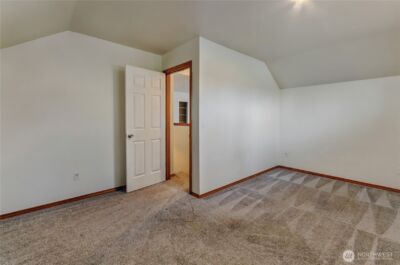 9114 Canal Road SE, Yelm, WA 98597 - Photo 23
