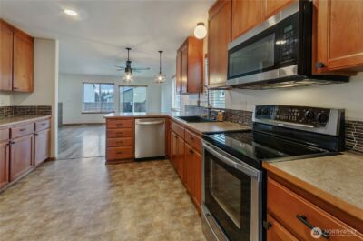 9114 Canal Road SE, Yelm, WA 98597 - Photo 9