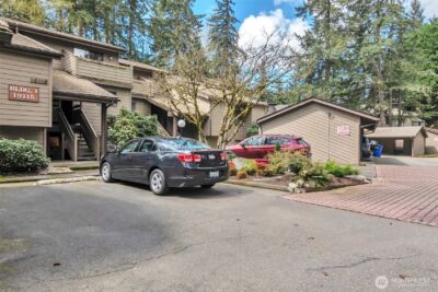19115 Ballinger Way NE #102, Lake Forest Park, WA 98155 - Photo 23