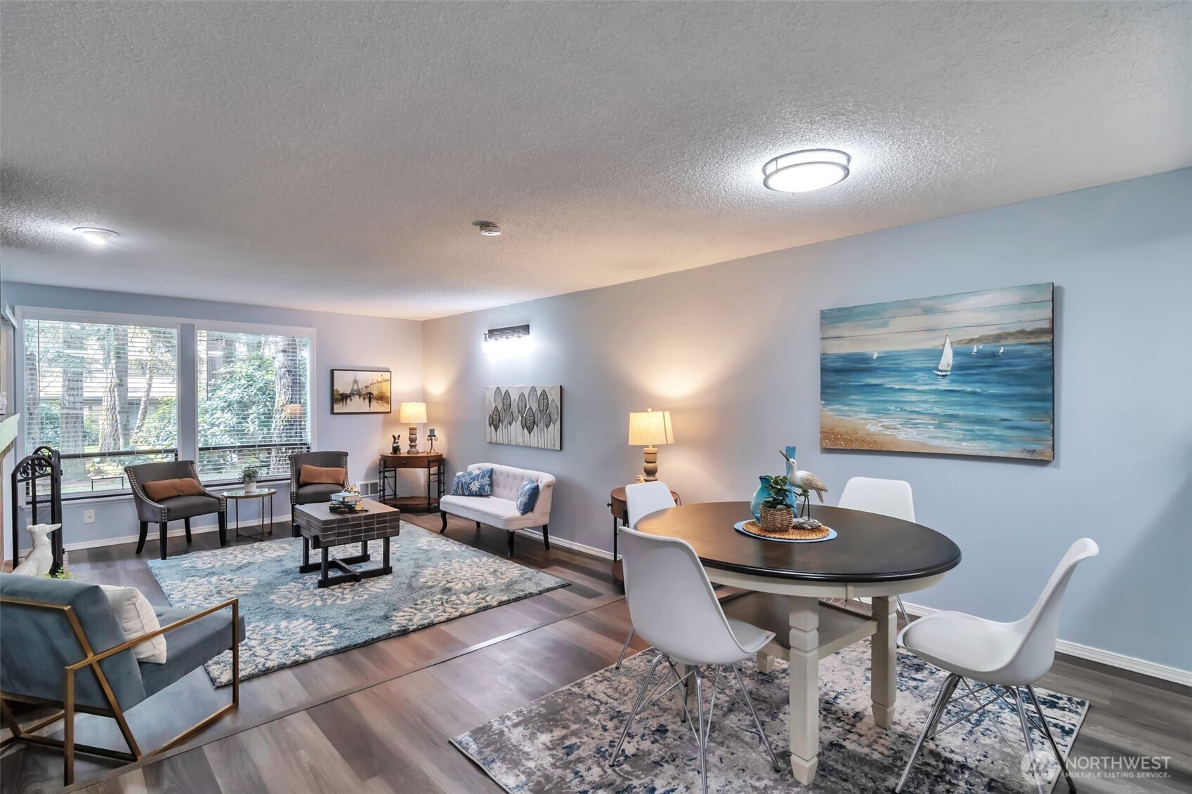 19115 Ballinger Way NE #102, Lake Forest Park, WA 98155