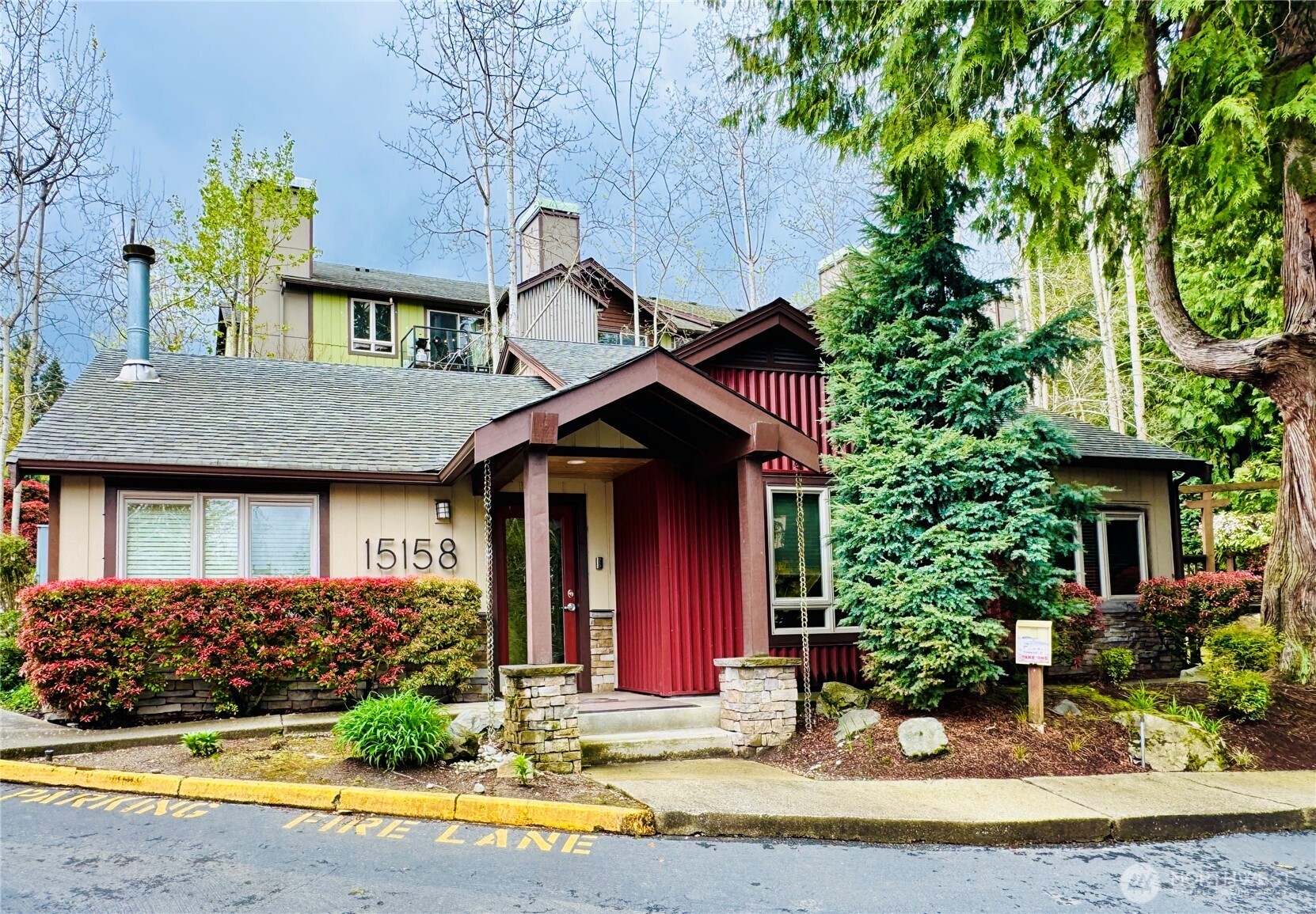 15291 NE 82nd Street #302, Redmond, WA 98052