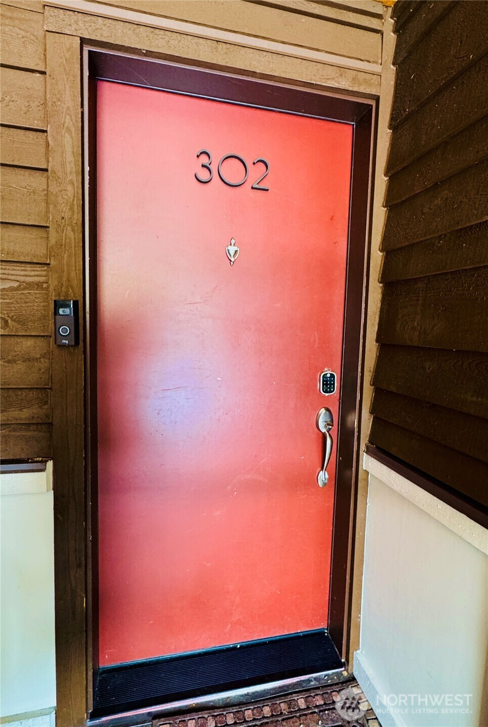 15291 NE 82nd Street #302, Redmond, WA 98052