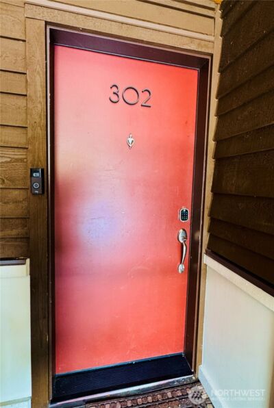 15291 NE 82nd Street #302, Redmond, WA 98052 - Photo 3