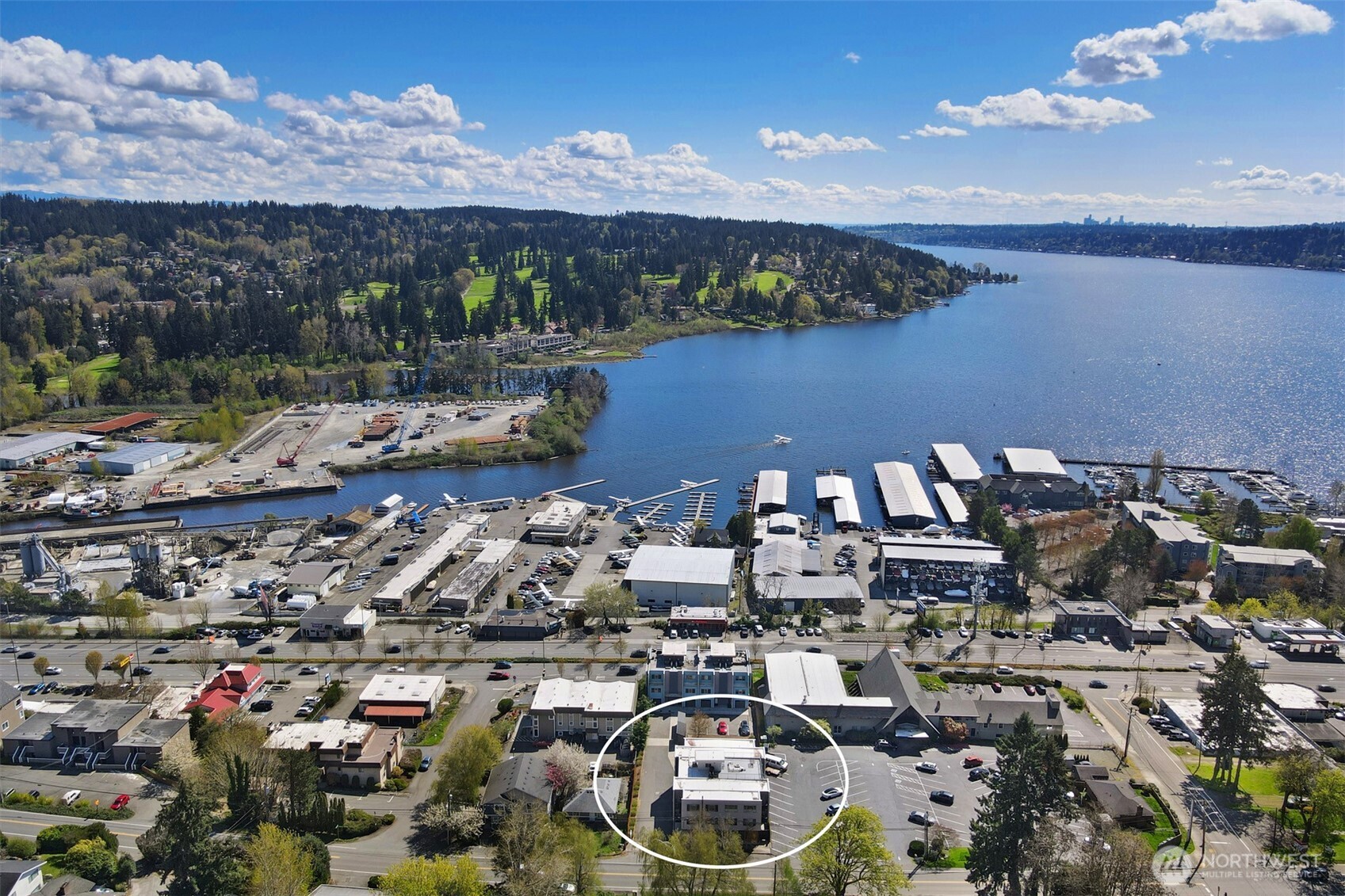 6219 NE 181st Street #301, Kenmore, WA 98028