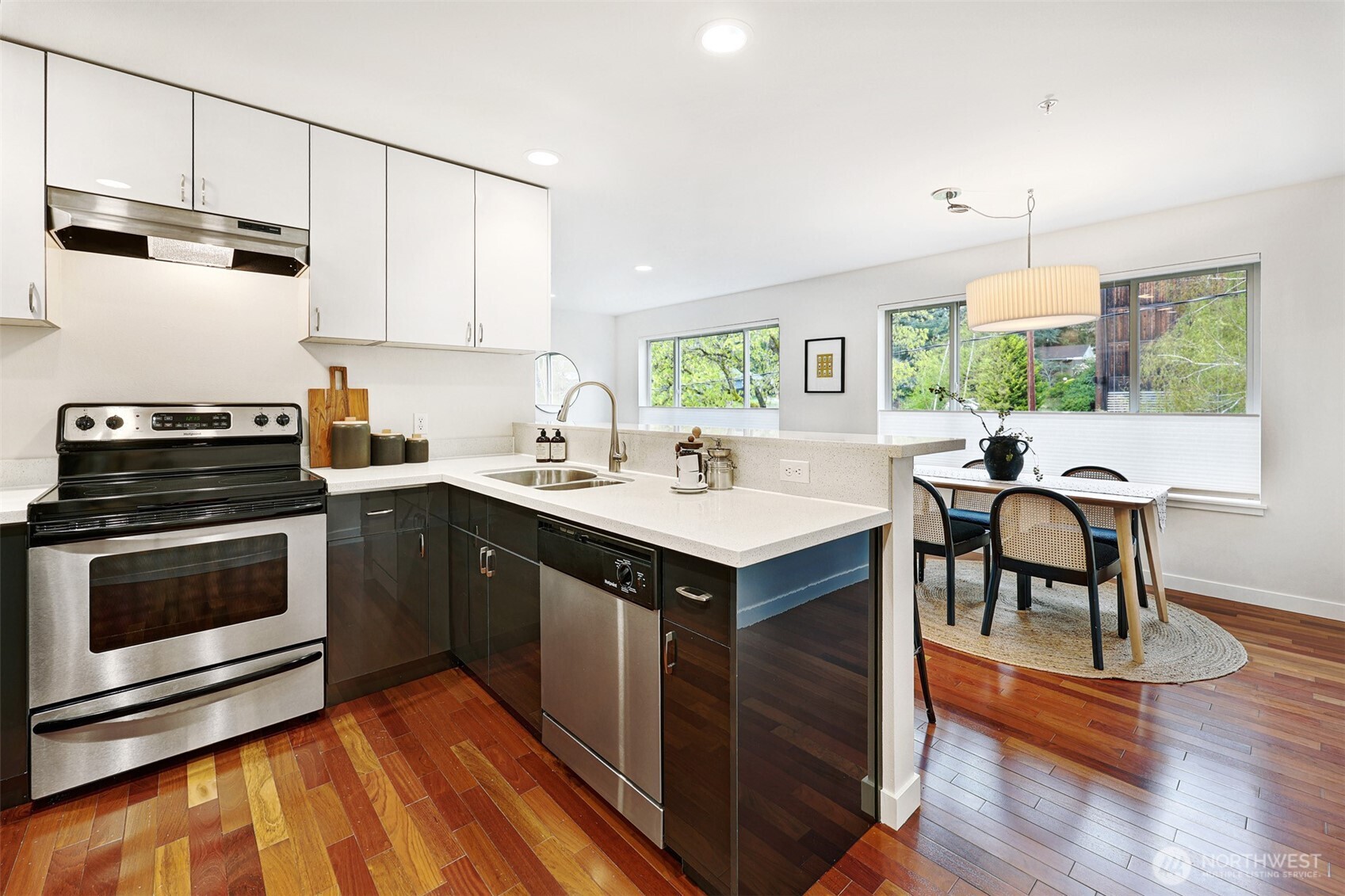 6219 NE 181st Street #301, Kenmore, WA 98028