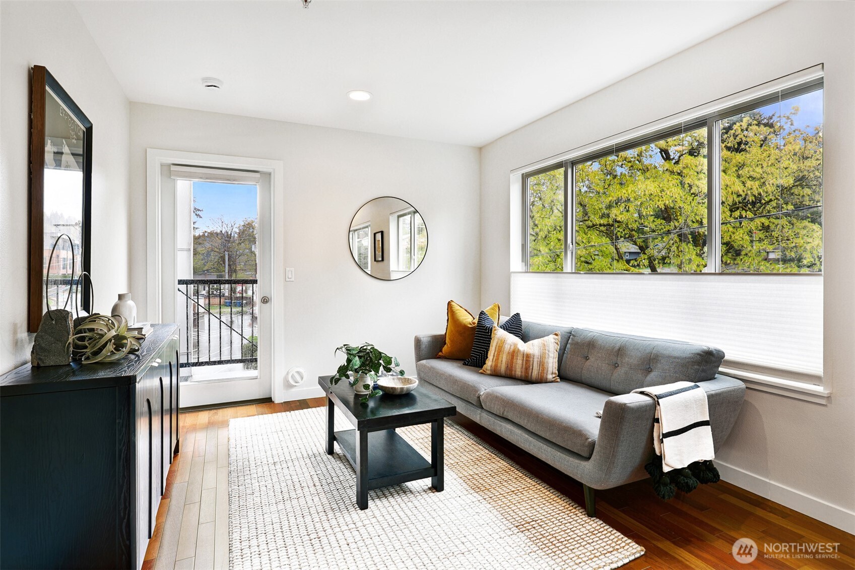 6219 NE 181st Street #301, Kenmore, WA 98028